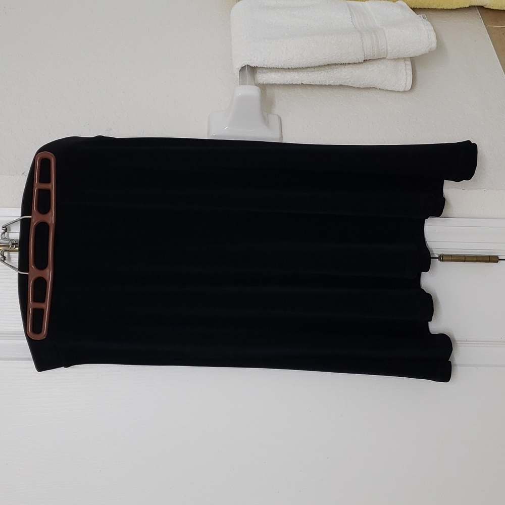 Chico's black stretchy skirt size 3